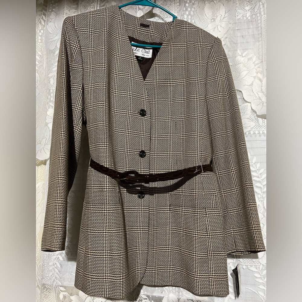 Le Suit Paris New York